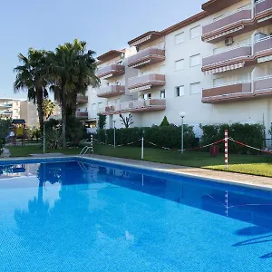 https://los-riscos-justoliver-holidays.top-hotels-tarragona.com